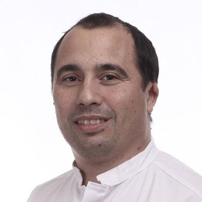 Dr Guillermo Fernández